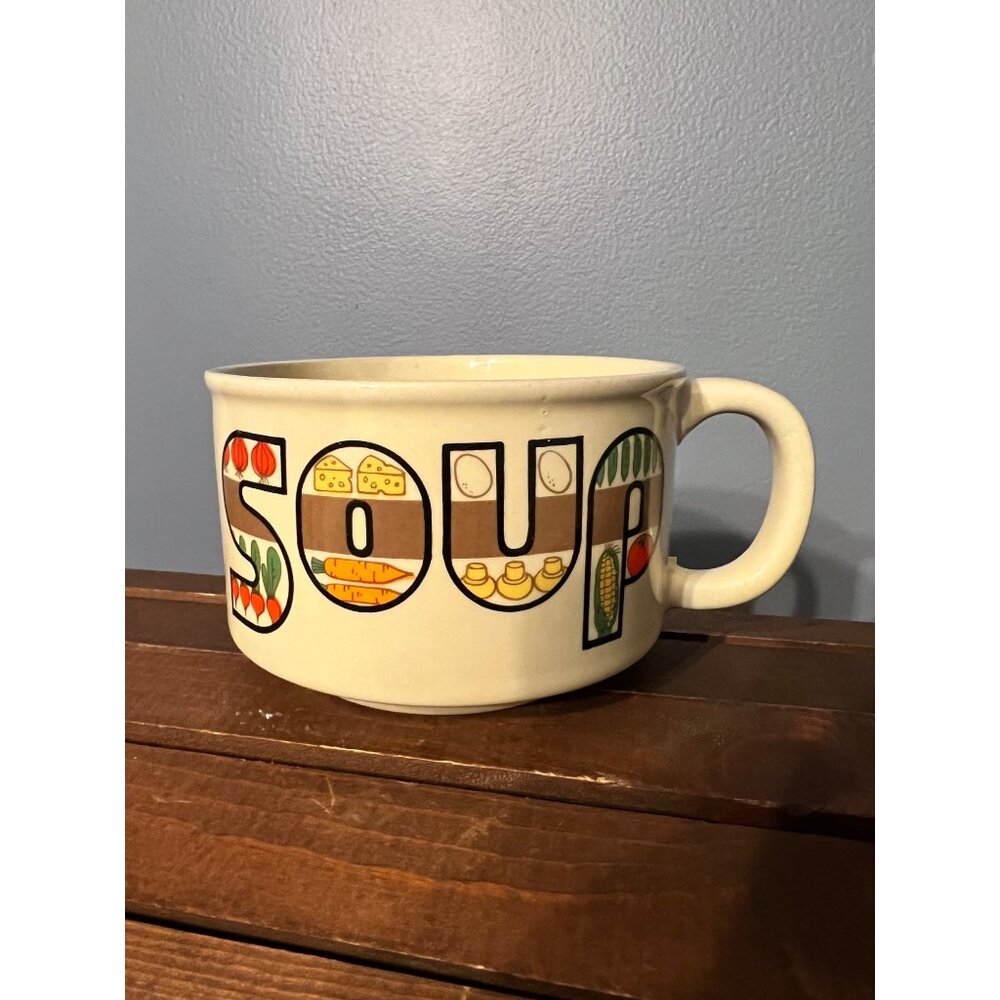 SOUP Beige Stoneware Mug Made In‎ Japan MCM Retro Kitchsy Veggies Dinnerware